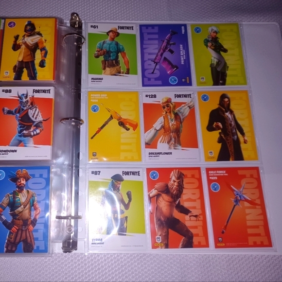 Fortnite Trading Cards Binder Collection 🔥 100 Fortnite Card Lot - Picture 11 of 11